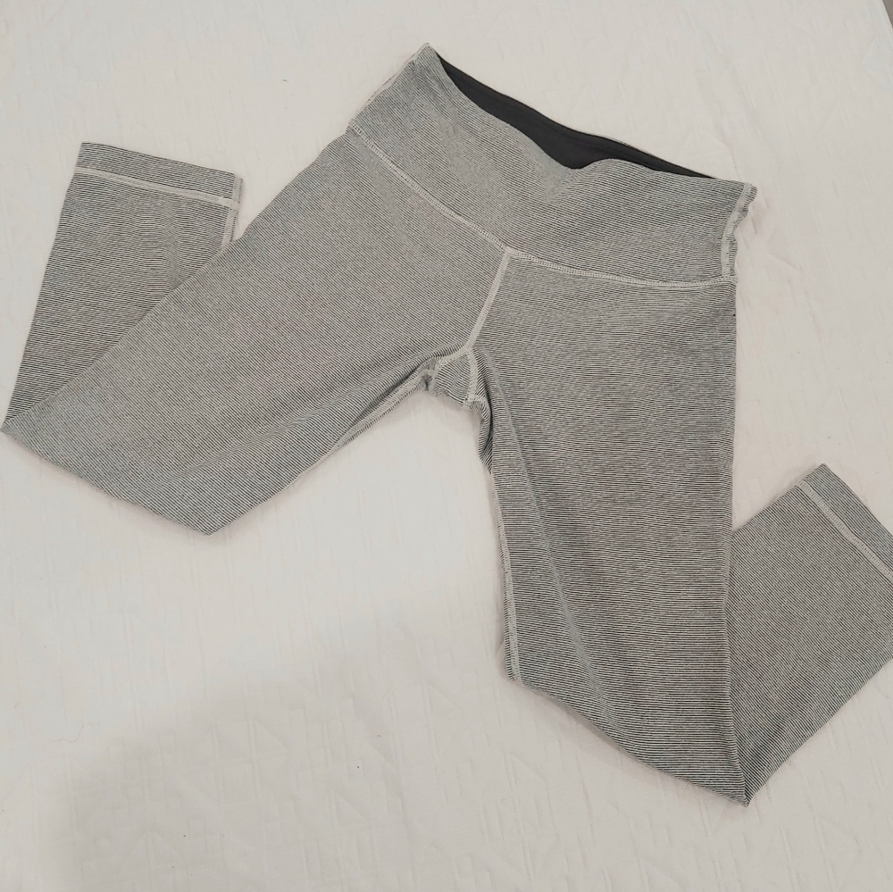 Lululemon Athletica White and Grey Striped Leggings